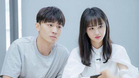 旧情■张翰郑爽疑旧情复燃 女方还发文回忆两人定情曲？