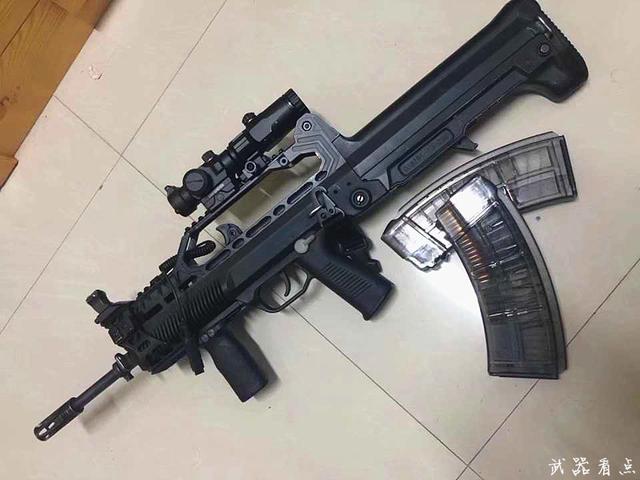 军事丨魔改过后的95式步枪颜值颇高，深受军方的喜爱