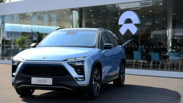 买了辆新车，却连朋友圈都不敢发一条