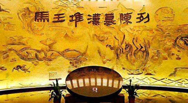 17岁少年用"穿墙术"，盗走价值10亿国宝，盗宝前用停尸房练胆