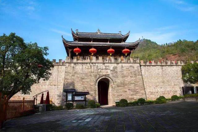 “本地游”，重庆这些好景点等你来！