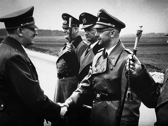 希特勒百忙之中仍对西藏恋恋不忘，两次派间谍