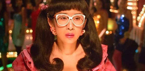 她坐拥4亿财产，与丈夫结婚23年不领证，如今女