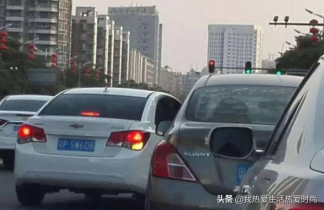 “会开车”和“不会开车”，差别有多大？懂车的人：看这4个细节