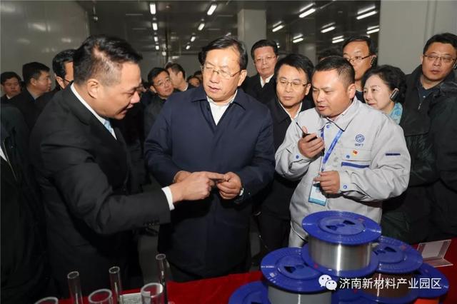 省委常委、市委书记王忠林到济南新材料产业园区观摩评议重点项目