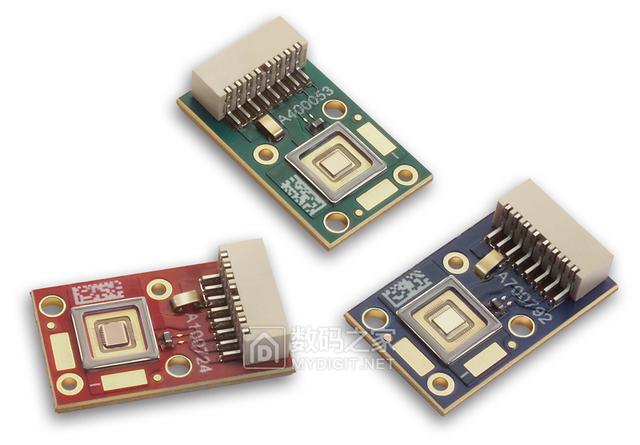 卡西欧CASIO激光+LED短焦投影仪UP50WN拆解，维修偏