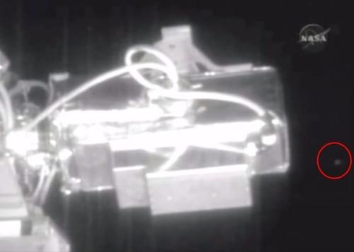 在国际空间站上拍摄的神秘灰色UFO是怎么回事？