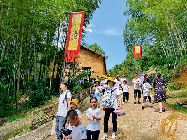 研学逐梦想、旅行燃激情|永和幼教毕业班走进西九华山开启研学游