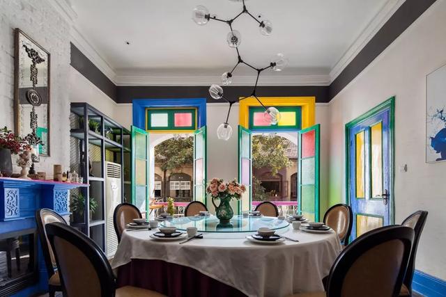 100米，它是武汉最短但网红店最多的一条街