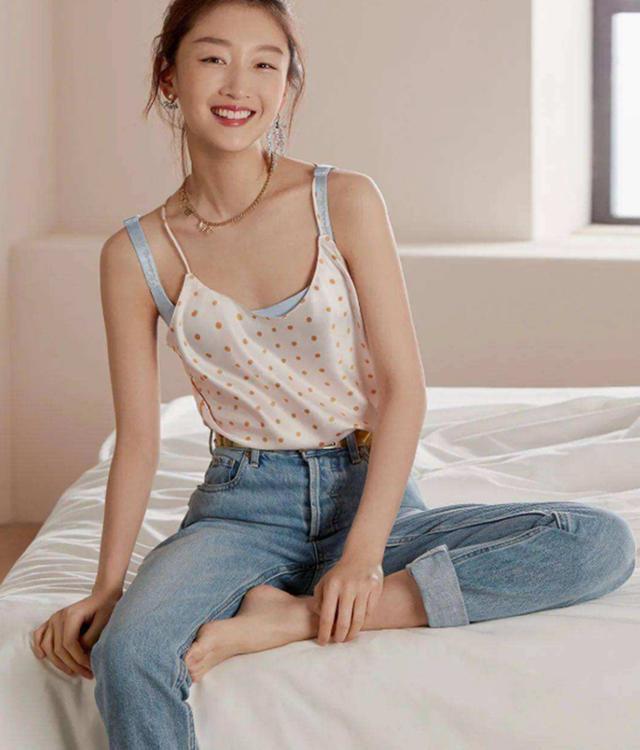 一部戏用30多个替身，不背台词只念12345，凭什么一天拿走100万？