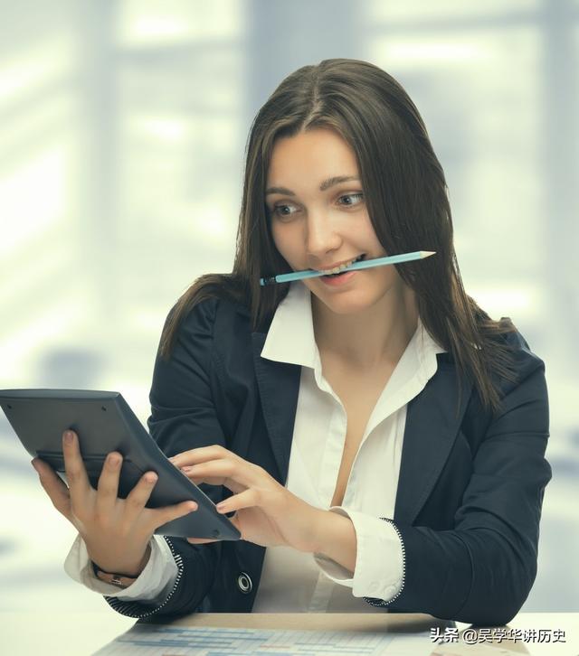 何鸿燊为了生意，辜负了一个痴情的女人，成了