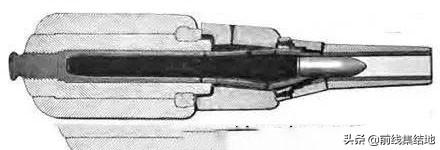新王加冕，世界上第一艘装备旋转炮塔和远洋能