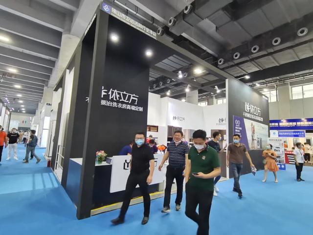 2020中國建博會（廣州）12.1衛(wèi)浴品牌館如約啟動，現(xiàn)場人流如織