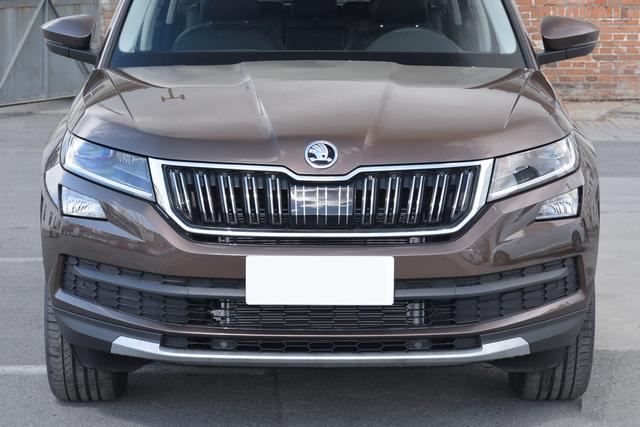 上汽大众也有亲民的大七座，标配2.0T，轴距近