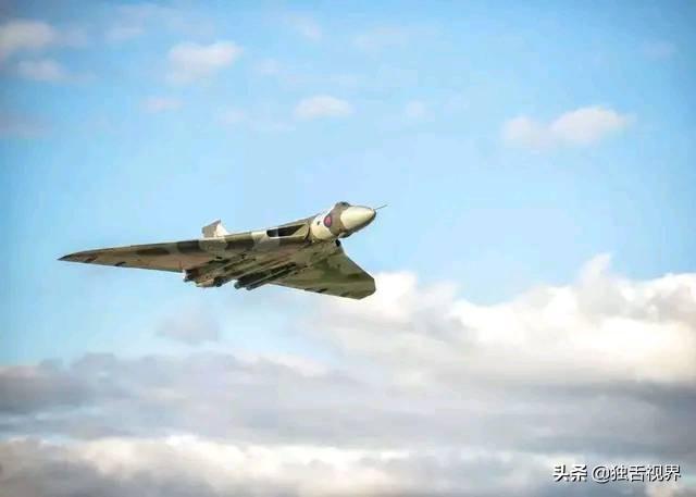 英法为什么没有战略轰炸机？不是造不出来，而
