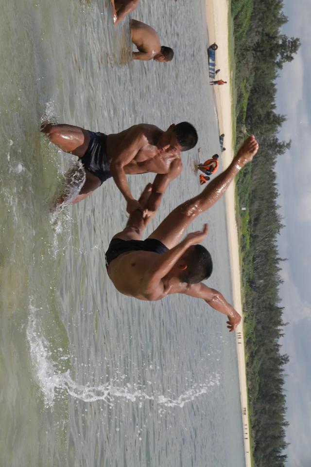 海军陆战队夏日清凉大片来了