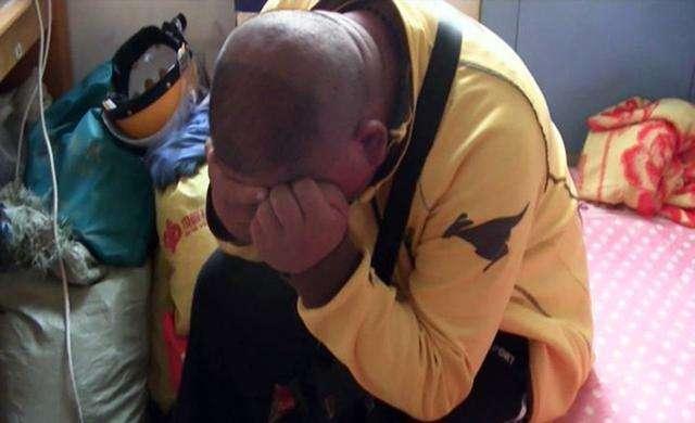 无锡外卖哥接笔大单一次性送150份，3趟跑完，看到收人以为看错了