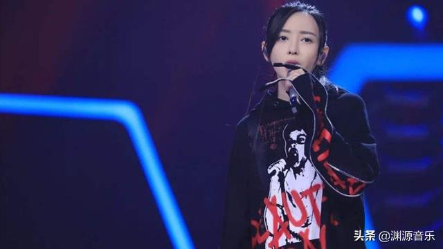 靠《前任3》走红的于文文，为何从二线跌到18线，细节告诉你答案