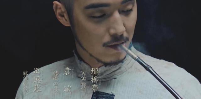 “九牛二虎一鸡现，河神点烟再辩冤”，河神2开