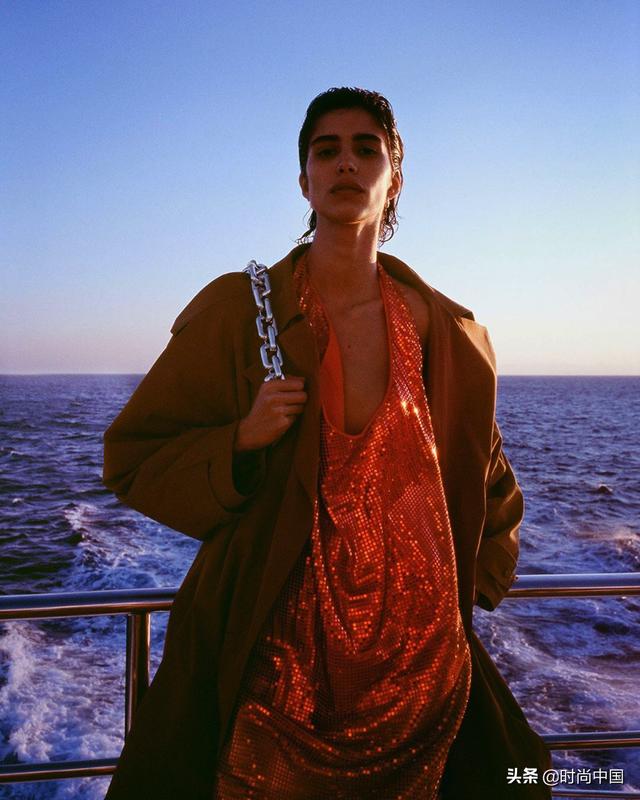 跟着宋茜学穿搭（二）金属链条风plus版升级来袭