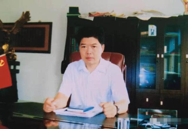 湖北武穴恒龙塑业：“扶贫车间”带动乡亲们在家门口脱贫探秘