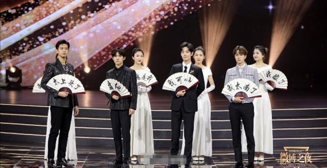 尹正零点为王一博庆生，足见2人友谊深，配文内容太暖心