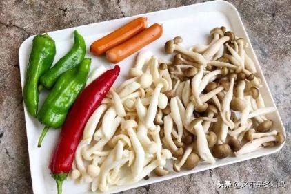 便秘最怕吃这菜，8元一斤，3块钱能炒一大盘，常吃清肠通便治便秘