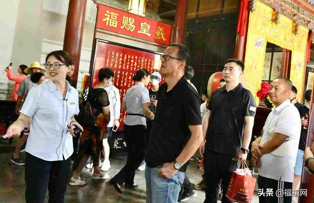 俞敏洪來甘肅天水 拜謁始祖伏羲
