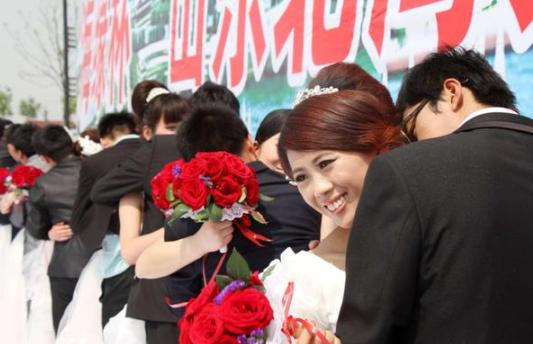 房子不是陪嫁嗎，咋還寫你爸媽的名？兒媳回懟：婆婆頓時無話可說
