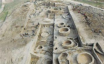 南水北调发现3000多年西周古墓，其中一件青铜器，解开姜子牙身世
