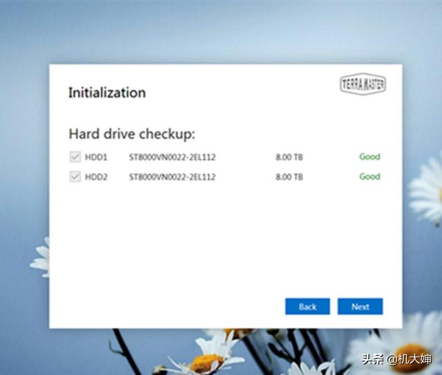 小白也能玩懂的NAS，铁威马F4-221体验