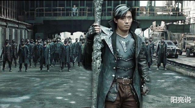 功夫武痴岳松自嘲：练了几十年功夫比不上一个