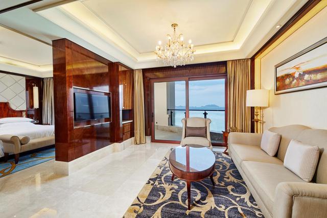 三亚唐拉雅秀酒店暑期欢乐时光套餐优惠来袭