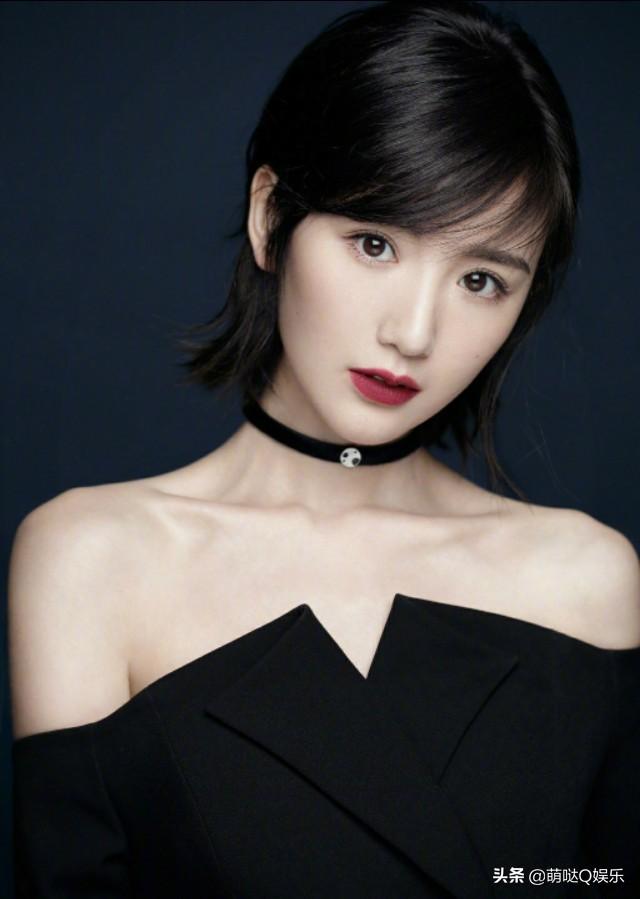 她出生贫寒差点被父亲摔死，学琴练舞圆梦《中戏》活成自己的女王