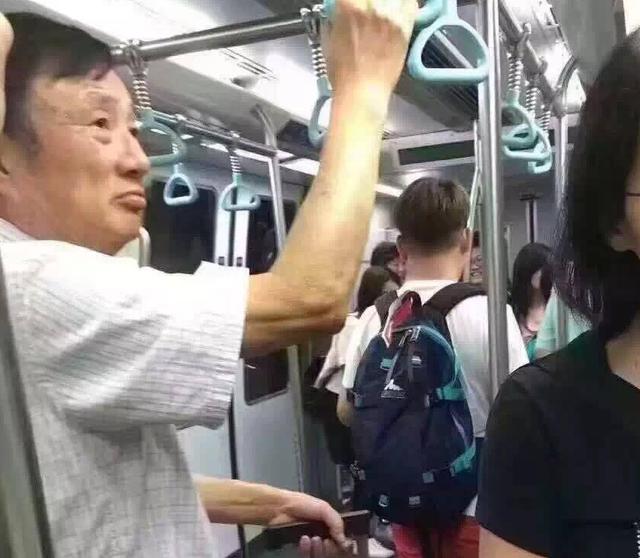 马云的座驾是路虎，马化腾的座驾是蔚来，那刘强东和任正非呢？
