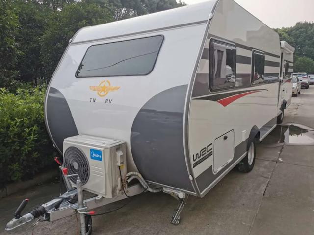 不到十萬實現(xiàn)你的房車夢——匯斯誠旅居拖掛房車
