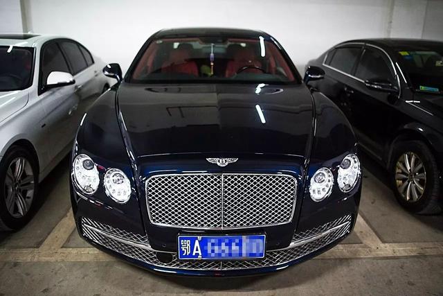 武汉豪车最多的7家停车场大曝光！贫穷限制了你