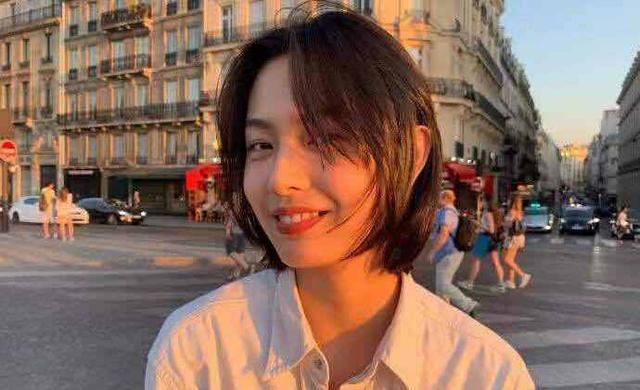 很多人的情绪不是一点就着，而是一触即溃，这