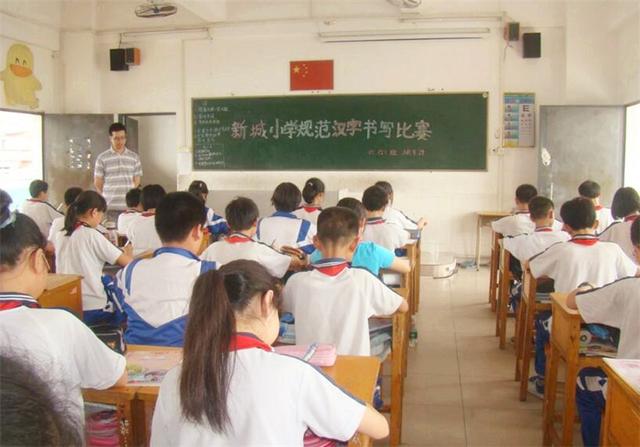 鲁迅为何说：“汉字不灭，中国必亡”？这个“