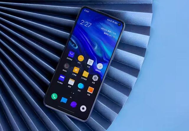 荣耀X10扛不住了？53万跑分+144Hz屏，最强5G中端机