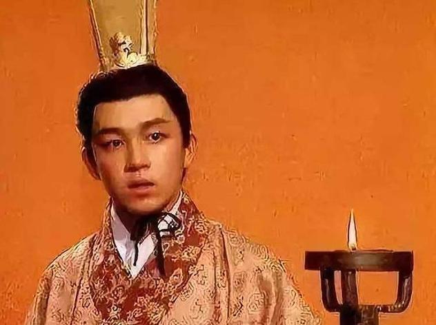 被戴绿帽，遭妻子泼脏水，憋屈8年终逆袭，儿子却成潘粤明心中痛