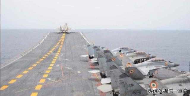 为什么印度“维克拉玛蒂亚”号航母的舰岛设置在舰体中间？