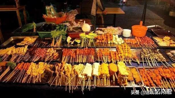 全民摆摊的背后，暴露出了14亿人最心酸的一面