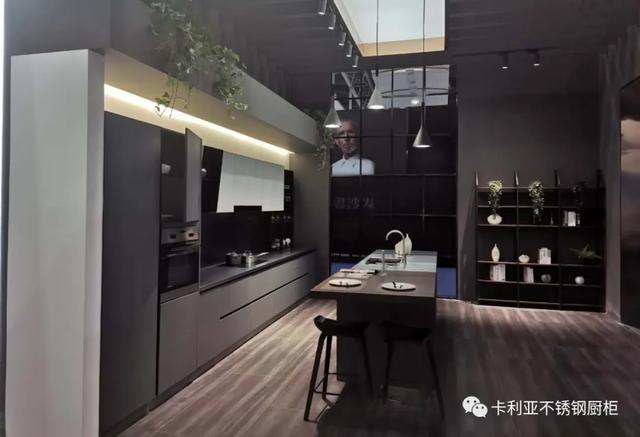 和记AG平台娱乐官网
不锈钢橱柜：品质立身，精工筑家