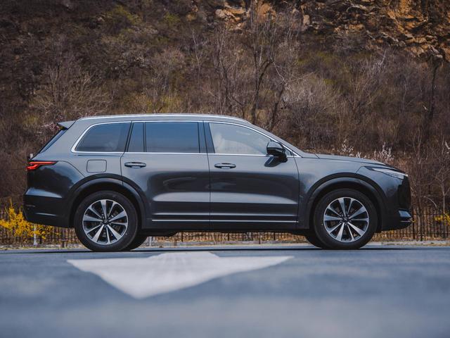 比汉兰达智能，比宝马X5霸气，没有续航焦虑的理