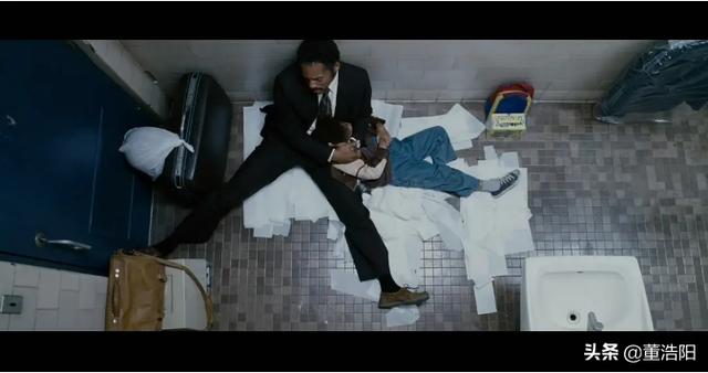 明明是少儿不宜的剧情，看完却让人红了眼睛