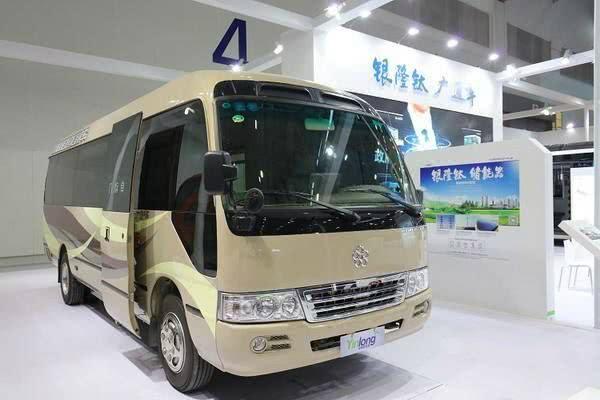 董明珠造车成功，一看新车造型，车友：这车贵在哪里？