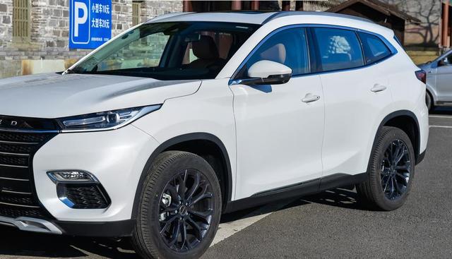 捧不红的高端SUV！颜值胜过汉兰达，入门197马力，13.59W却难走量