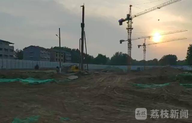 河南四男童小区工地被埋背后：拆迁进程上的温庄村