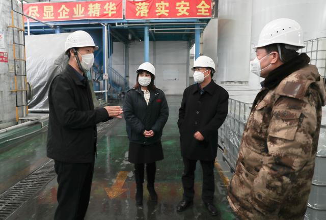 市人大常委会党组成员刘程华到济南新材料产业园区督导检查疫情防控工作